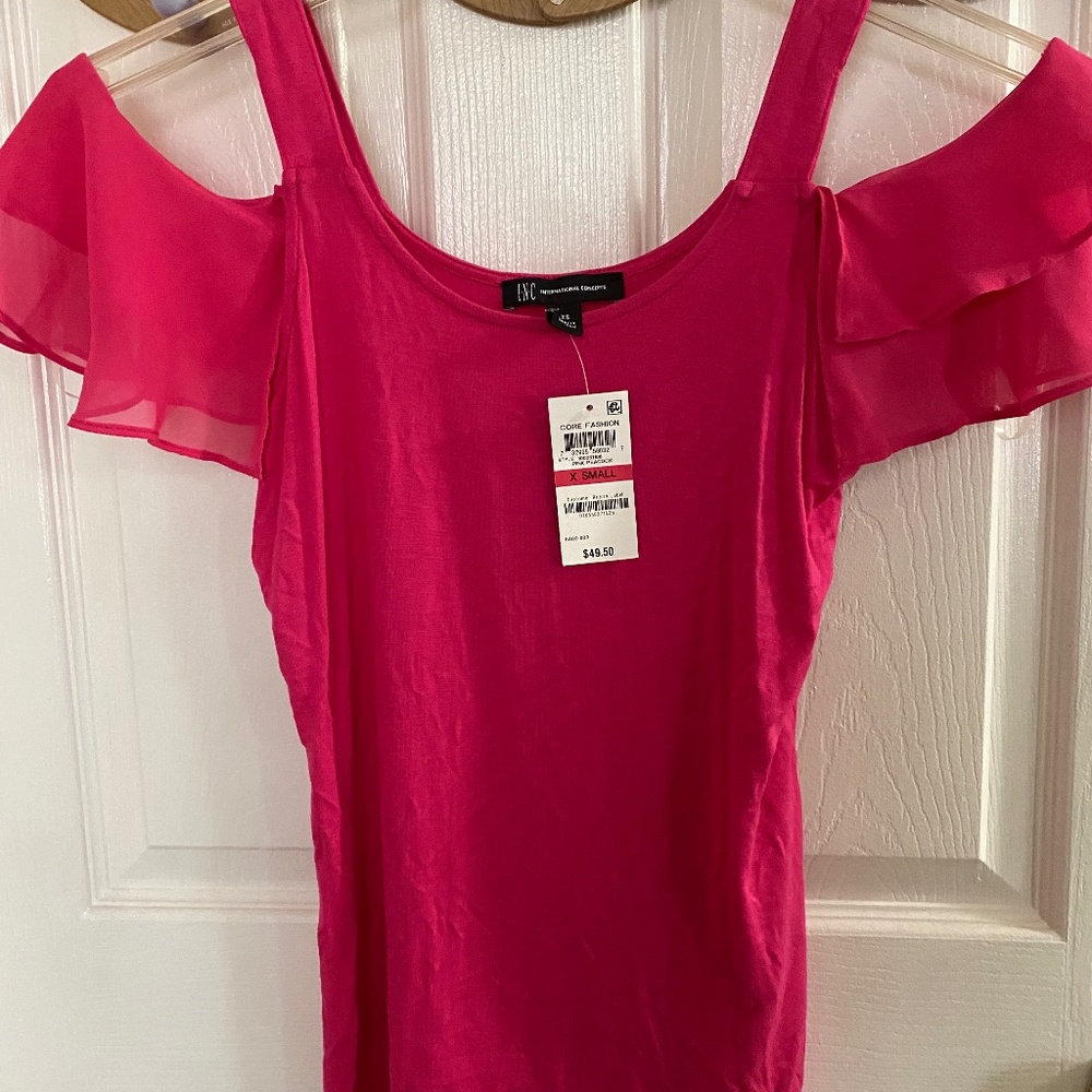 INC pink peacock off-Shoulder top NWT XS